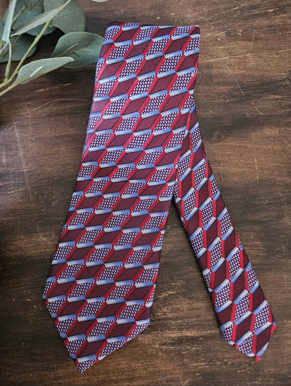 ERMENEGILDO ZEGNA 3D-effect Optical Cube Motif Woven Premium 100% Italian Tie.